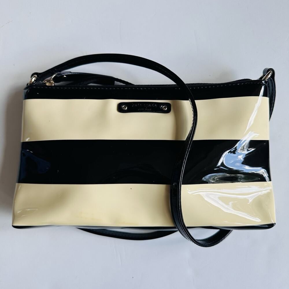 Kate Spade Purse Penn Valley Crossbody‎ Bag Black & Cream Stripe